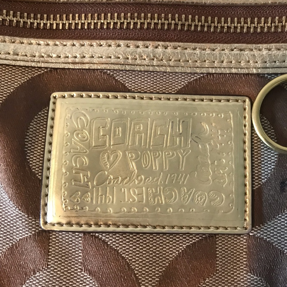 Authentic Coach Purse - Picture 3 of 8
